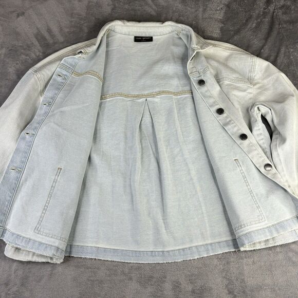 Lane Bryant Jean Jakcet Women's 16 Light Wash LS Collared Button Up Light Weight - Picture 3 of 16
